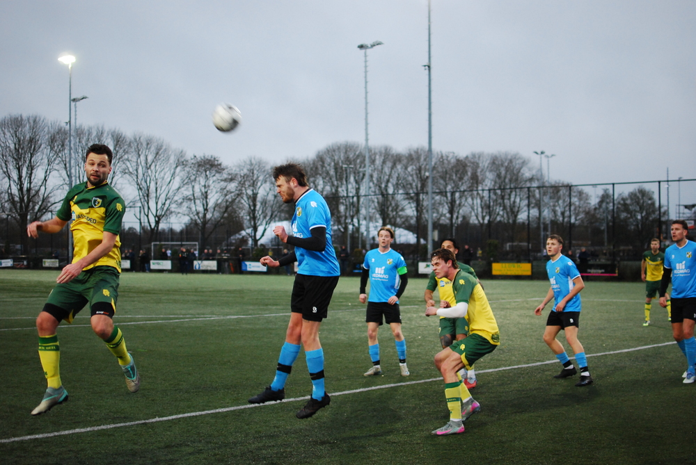 Dion Beks heerst in de lucht