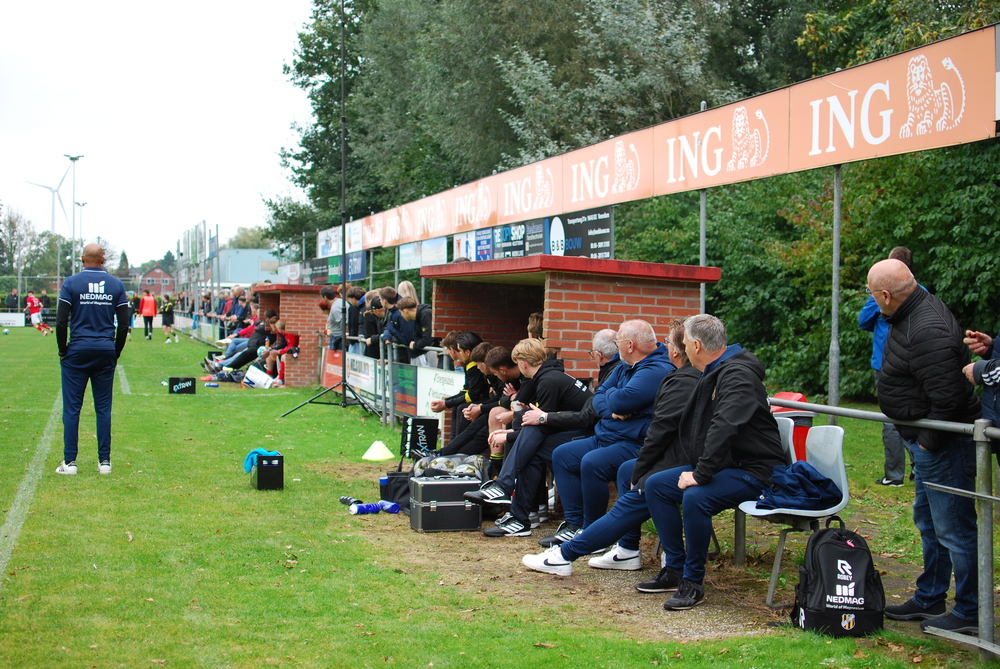 De technische staf van Veendam